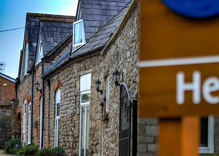 Otel Western Henbury 3*