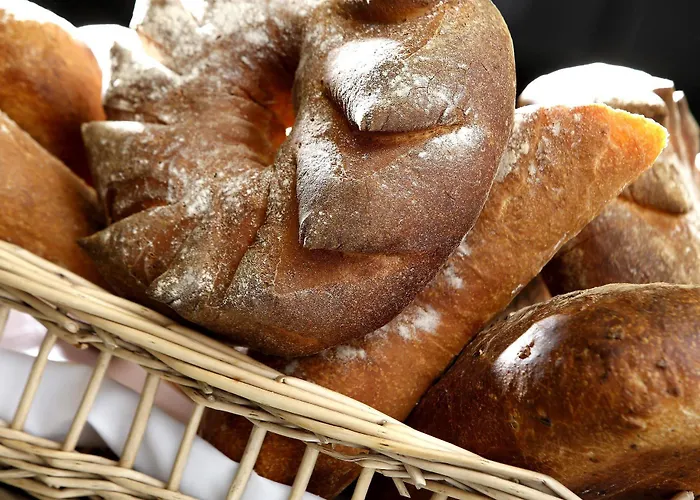 Western Henbury Otel 3*