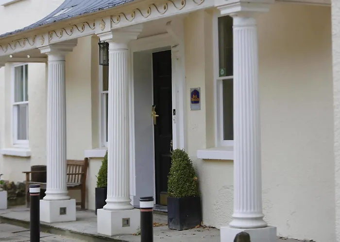 Western Henbury Otel