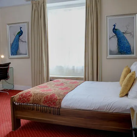 Western Henbury Бристоль