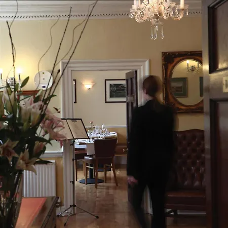 Western Henbury Hotel