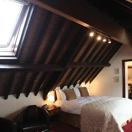 Western Henbury Hotel