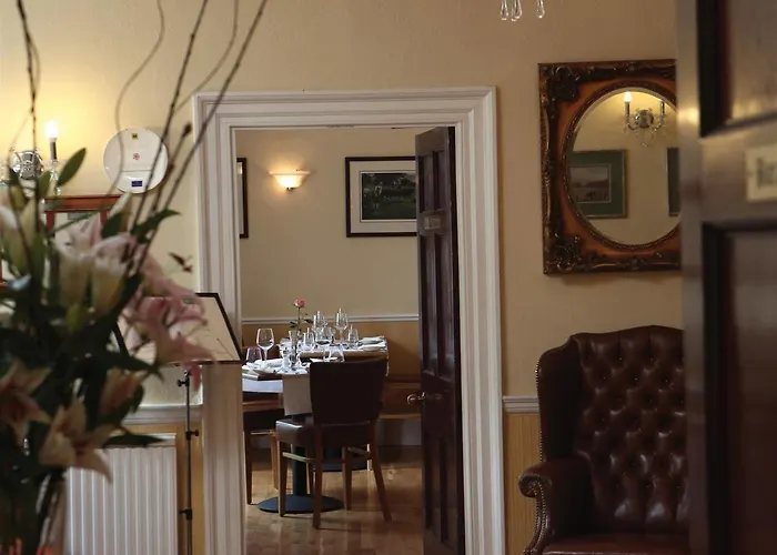 Western Henbury Бристоль