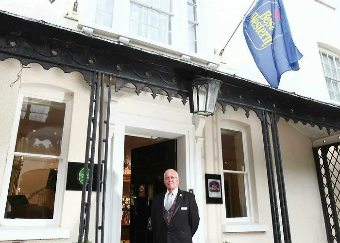 Hotel Western Henbury 3*