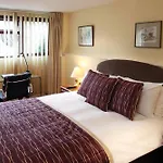 Western Henbury 3*