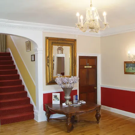 Western Henbury Hotell 3*